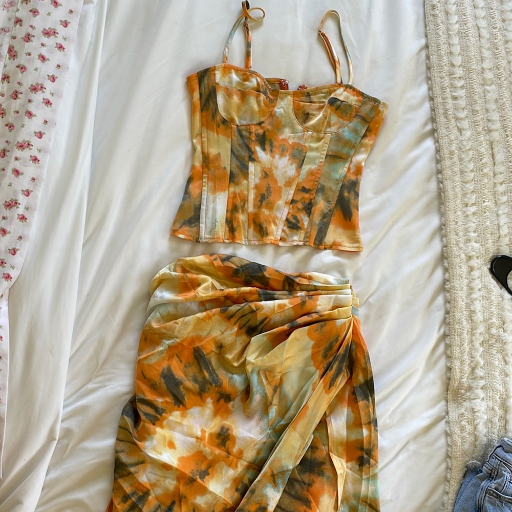 Two piece misguided skirt set